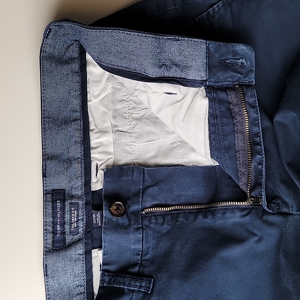 Mens' Tommy Hilfiger Tailored Fit Bleu Pants, Size 32x30 - Picture 3 of 8